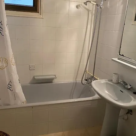 Artemis Apartment *